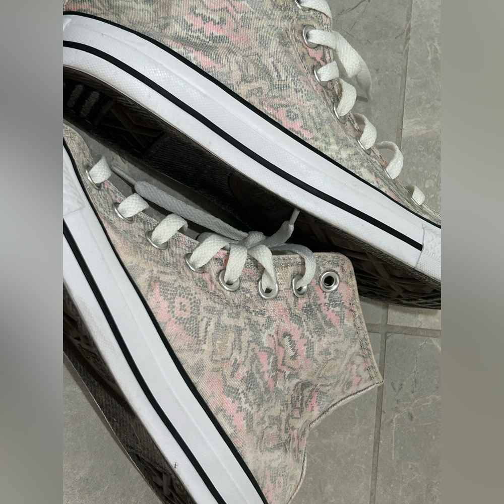 GUC Converse Chuck Taylor All Star High Snake Print Pale Putty Women’s 9 - Picture 10 of 11